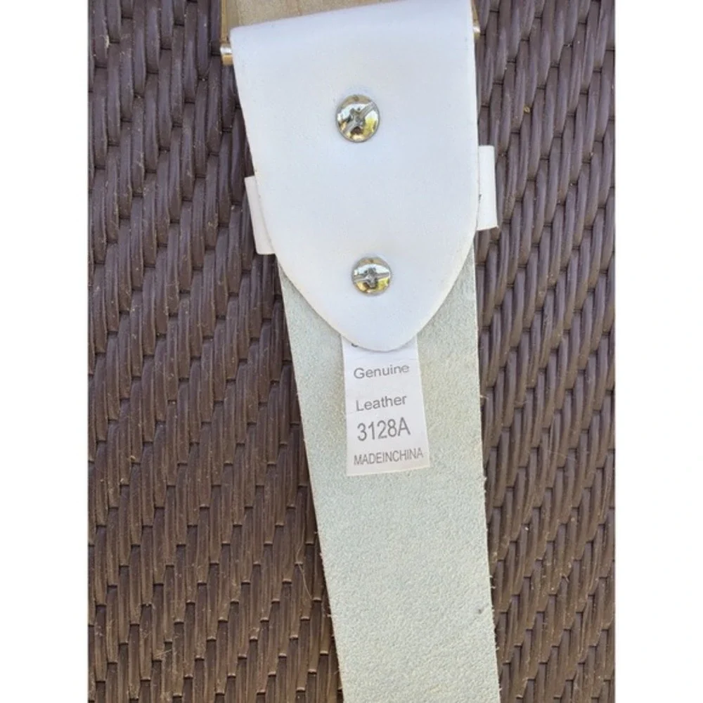 Nashville Music City Guitar Belt White Leather Western Country Size 36. 5143